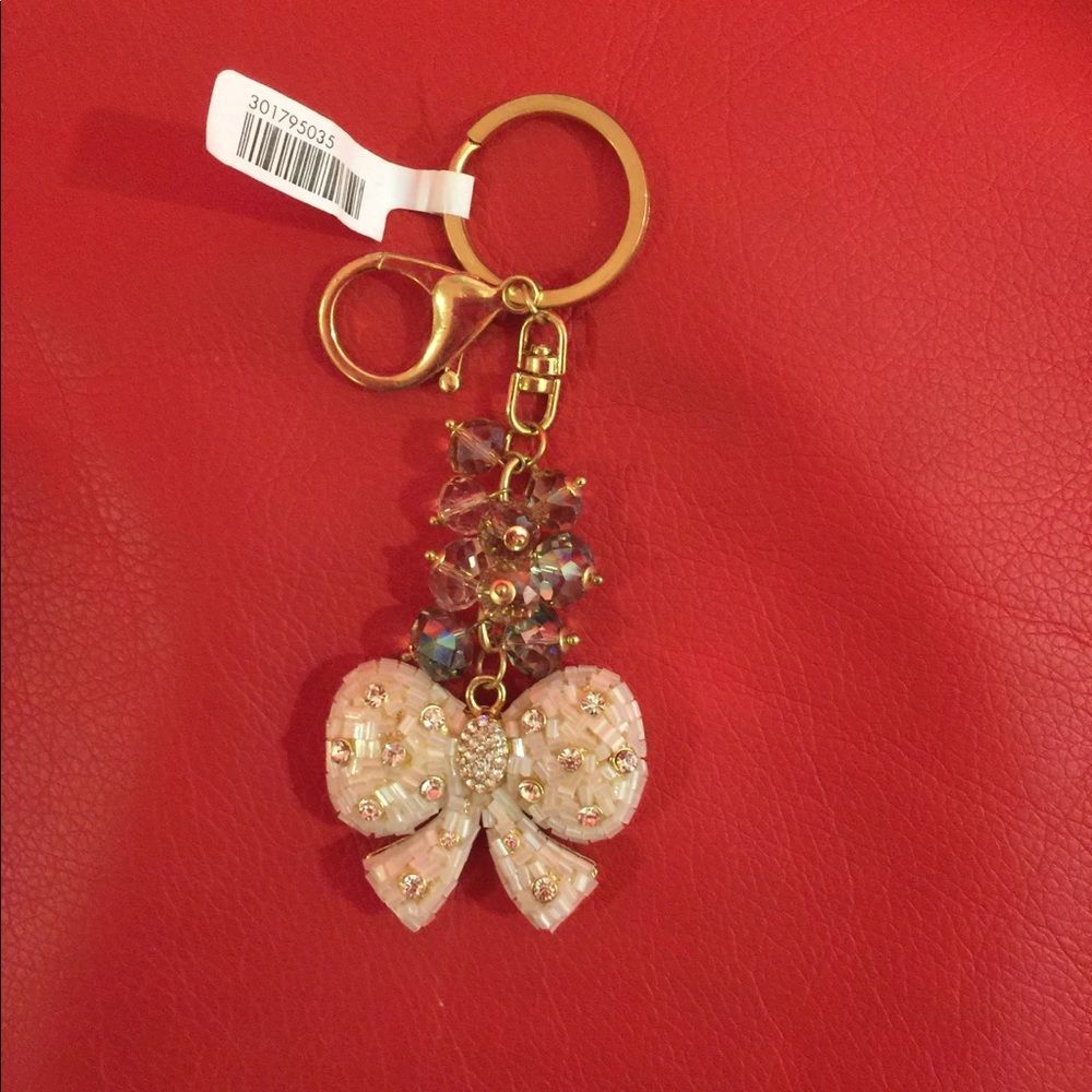 Bow Keychain - Picture 6 of 8